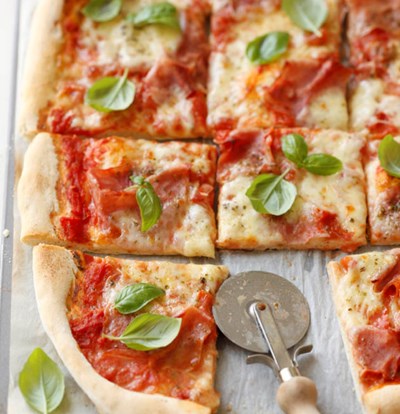 Bild zu Mozzarella-Pizza